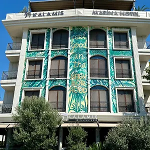 3* Hotel 39 Kalamis Marina & Restaurant